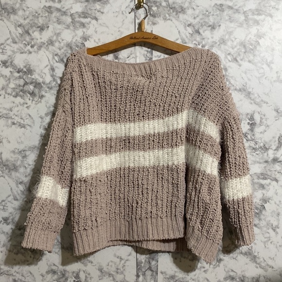 Woven Heart I Boatneck I Chunky I Sweater I Size: M - Picture 11 of 14